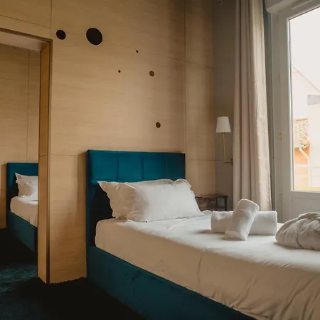 Les 4 Elements Отель 4*